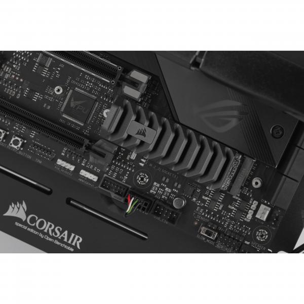 Unità a stato solido Corsair MP600 PRO XT - NVMe PCIe M.2 da 2 TB (CSSD-F2000GBMP600PXT)