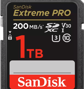 WESTERN DIGITAL EXTREME PRO 1TB SDHC MEMORY CARD 200MB/S 140MB/S UHS-I CLASS (SDSDXXD-1T00-GN4IN)